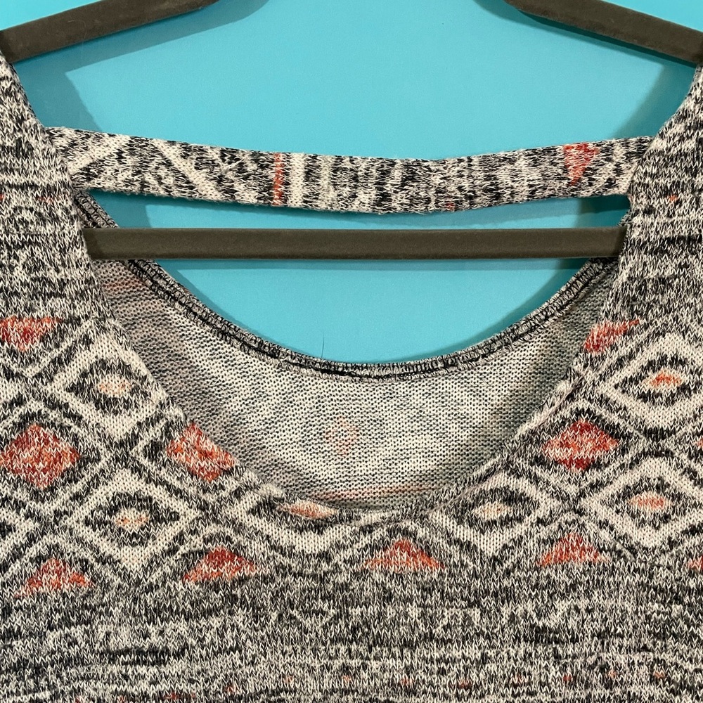 Short Sleeve Tunic - Picture 3 of 4